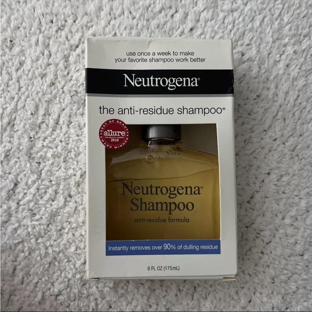 Neutrogena Anti-Residue Shampoo 6 fl oz